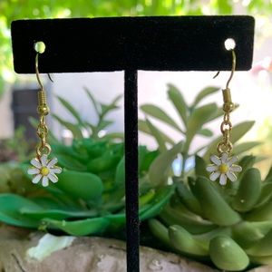 Daisy Earrings